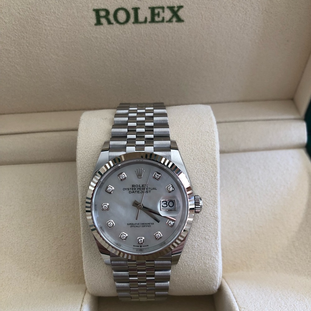 Rolex Datejust Watch - Picture 7 of 9